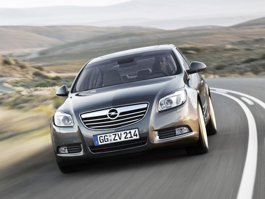  Opel Insignia 2008 года  (фото 36 из 126)